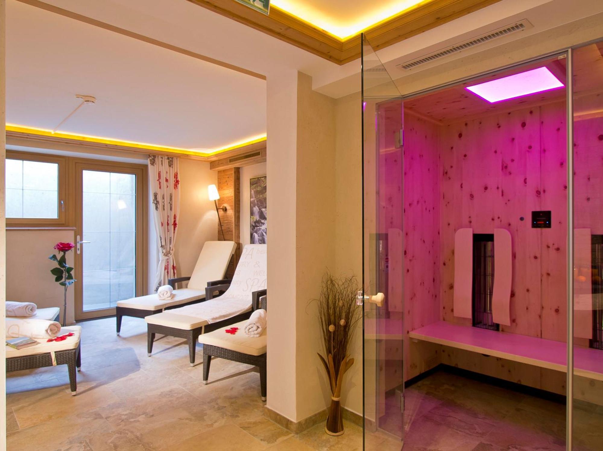 Hotel Garni Bavaria Елмау Екстериор снимка