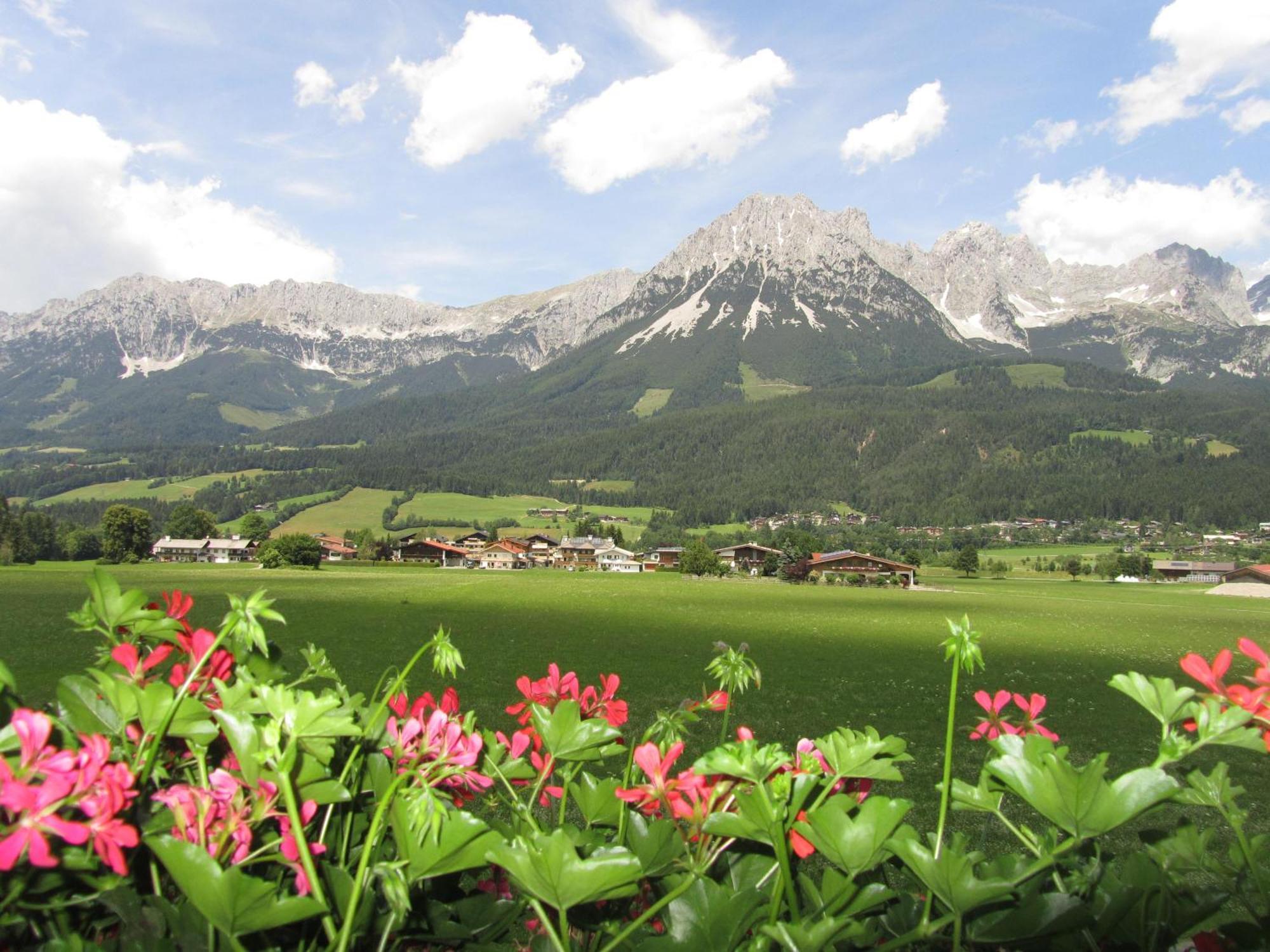 Hotel Garni Bavaria Елмау Екстериор снимка